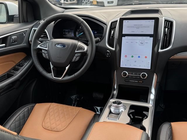 Certified 2024 Ford Edge Titanium w/ Titanium Elite Package AWD/4WD image 18