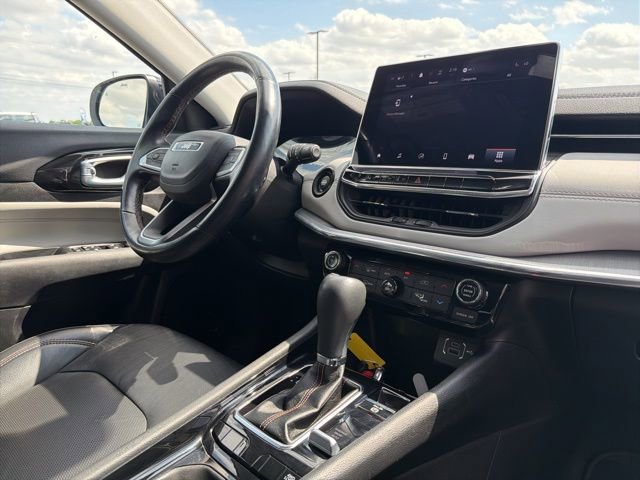 Used 2022 Jeep Compass Limited AWD/4WD image 22