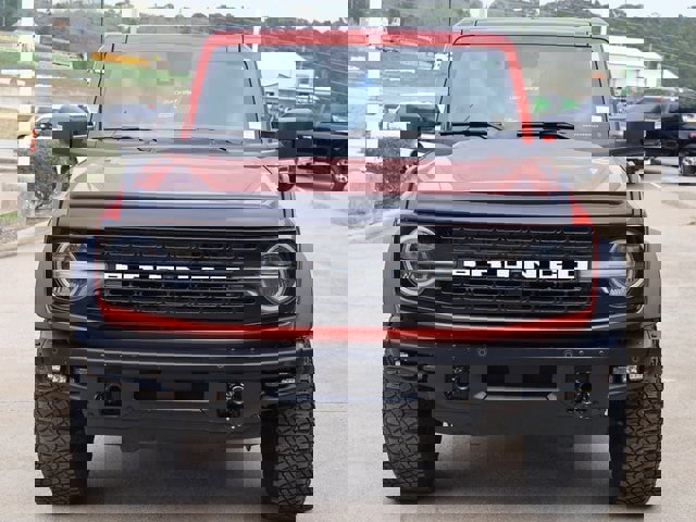 Certified 2024 Ford Bronco Wildtrak image 8