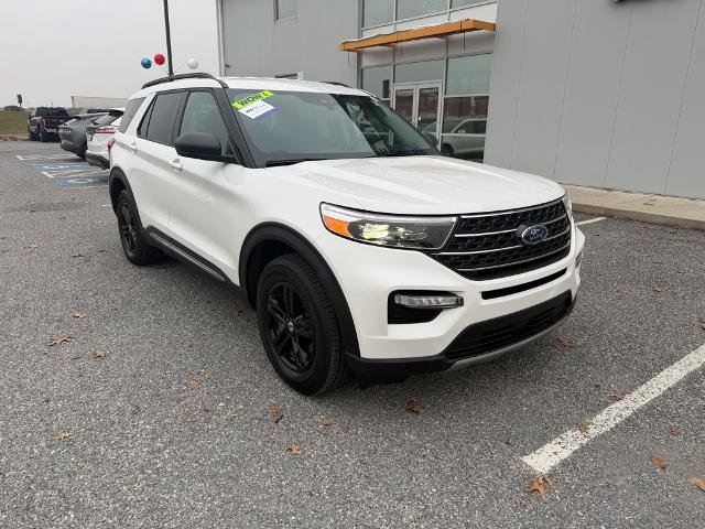 Certified 2023 Ford Explorer XLT w/ Equipment Group 202A image 2