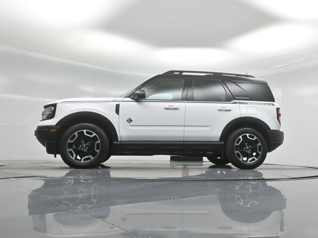 Certified 2024 Ford Bronco Sport Outer Banks w/ Topo Graphic Package AWD/4WD image 50
