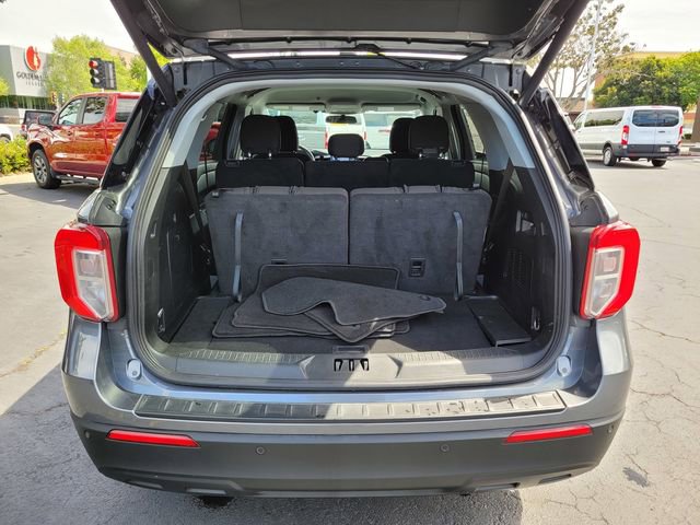 Certified 2023 Ford Explorer XLT RWD image 18