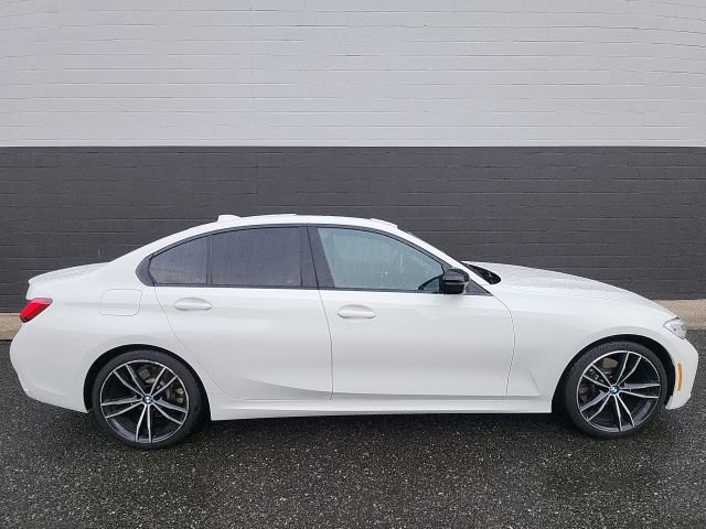 Used 2022 BMW 330i xDrive Sedan w/ M Sport Package AWD/4WD image 7