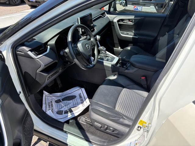 Used 2021 Toyota RAV4 XSE AWD/4WD image 10