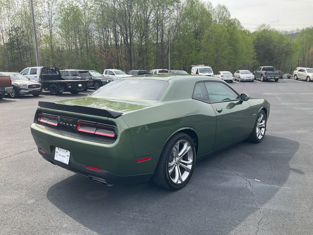 Used 2022 Dodge Challenger R/T w/ Shaker Package RWD image 5
