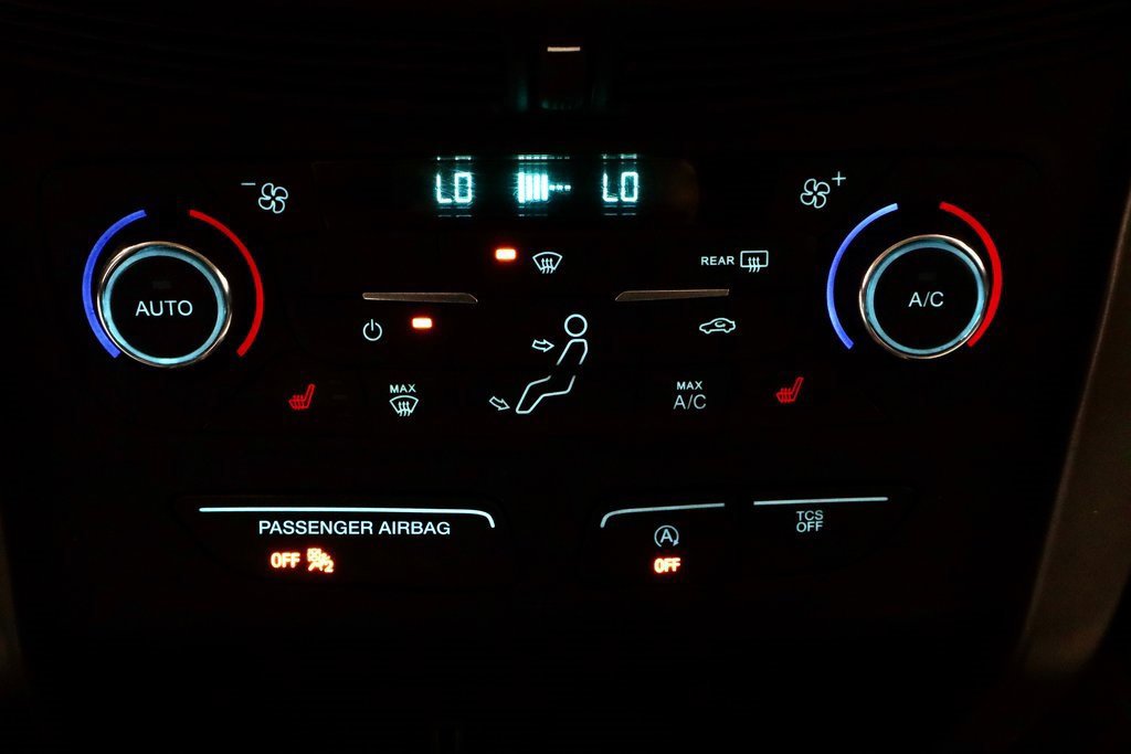 Certified 2017 Ford Escape SE image 31