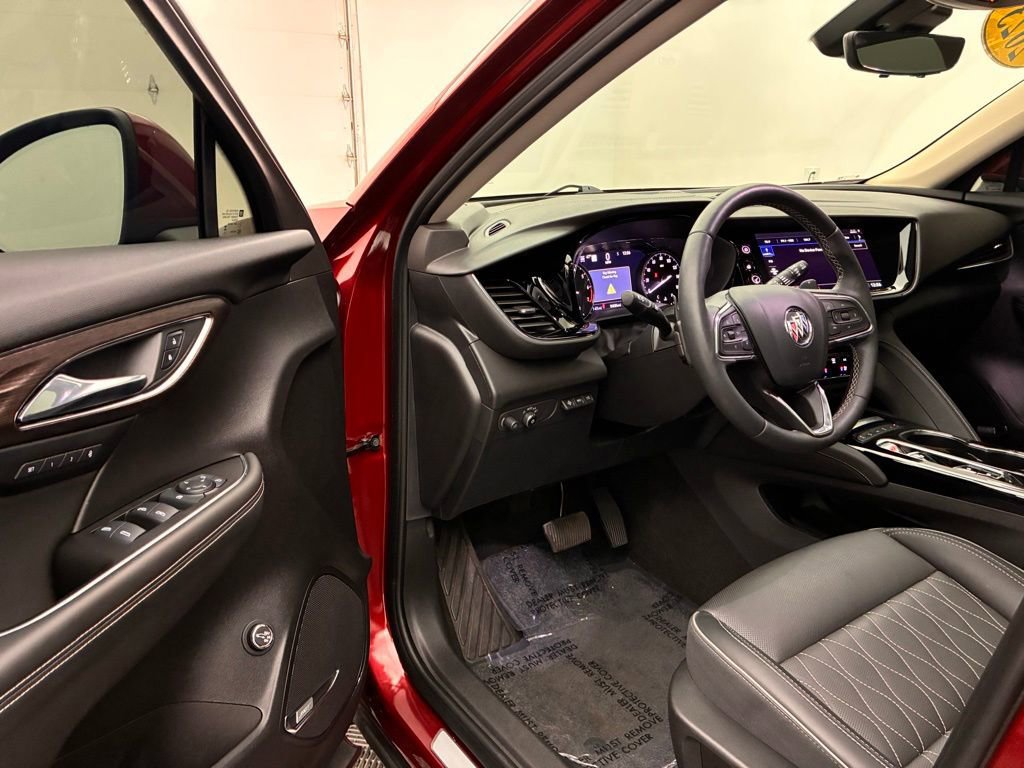 Used 2023 Buick Envision Avenir image 16