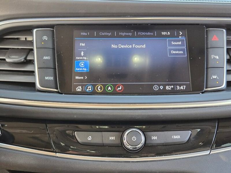 Used 2023 Buick Enclave Avenir w/ Avenir Technology Package image 24