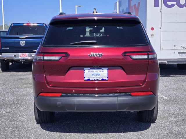 Used 2023 Jeep Grand Cherokee L Laredo RWD image 6