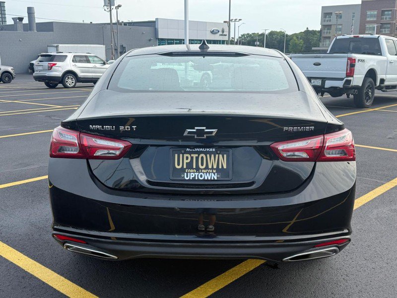 Used 2022 Chevrolet Malibu Premier FWD image 32