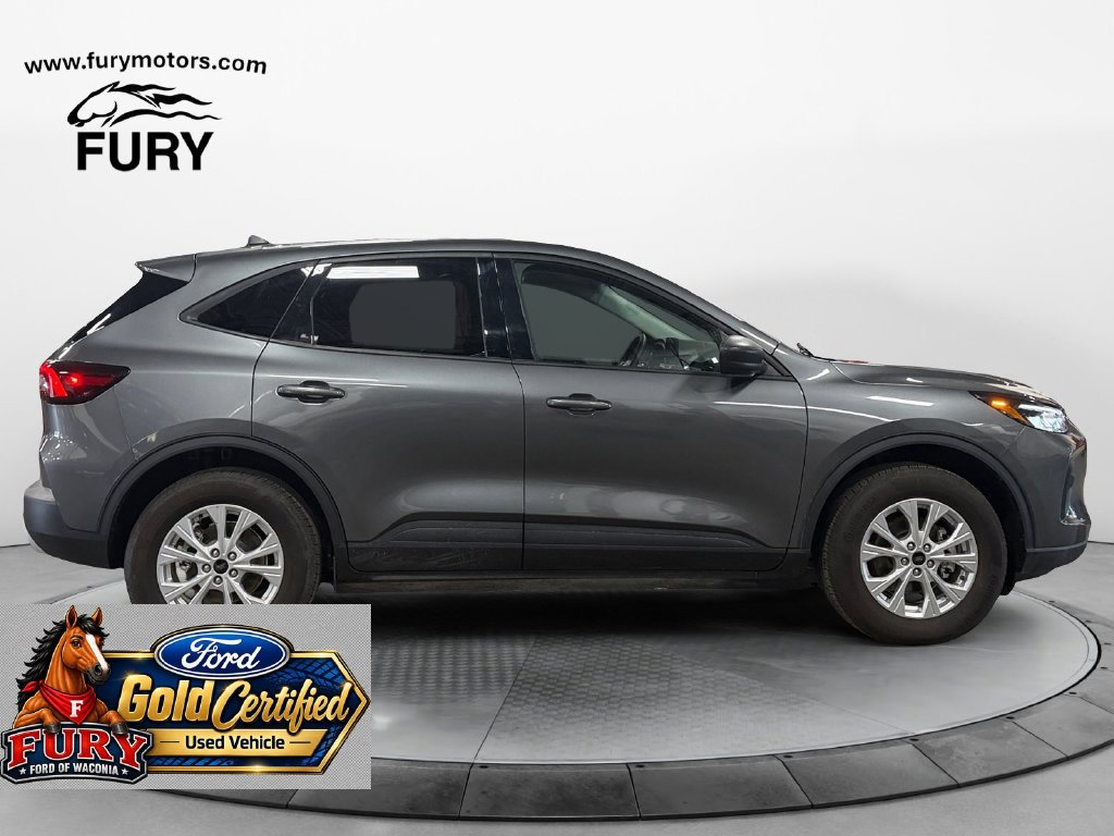 Certified 2026 Ford Escape Active w/ Cold Weather Package AWD/4WD image 2