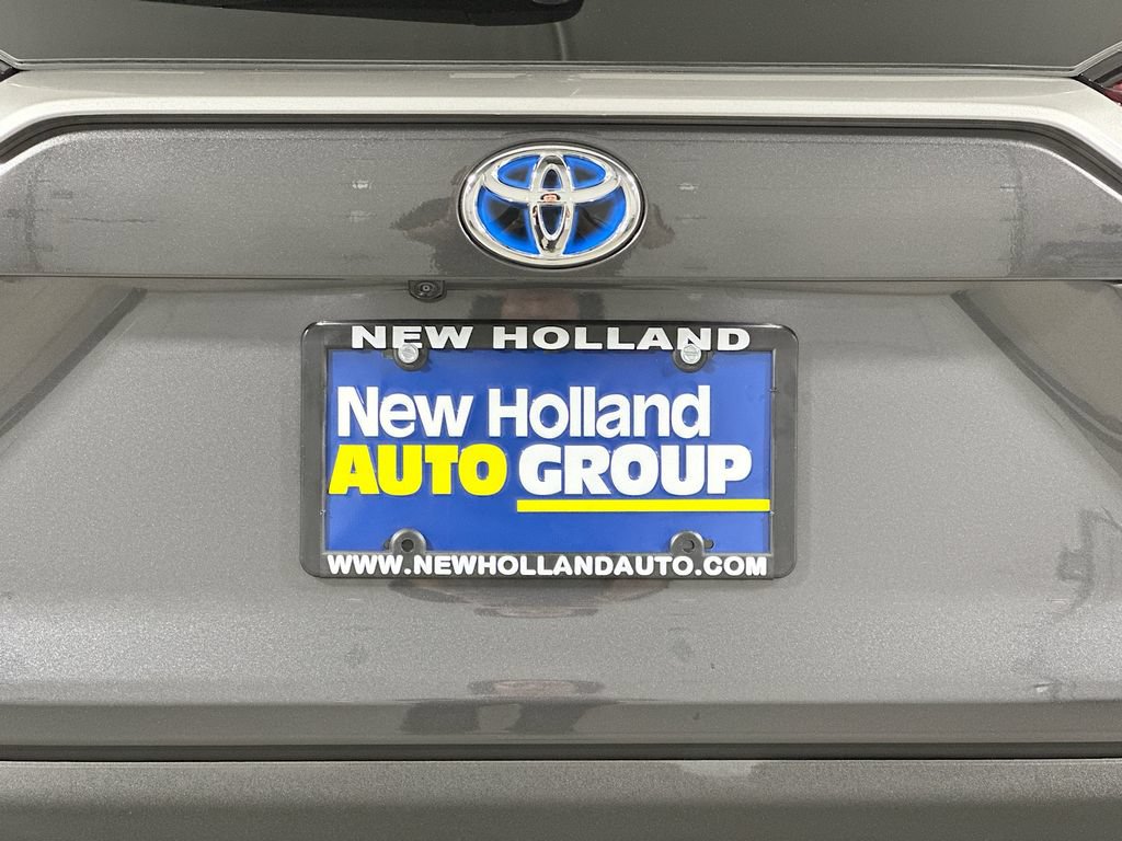 Used 2020 Toyota RAV4 Limited AWD/4WD image 24
