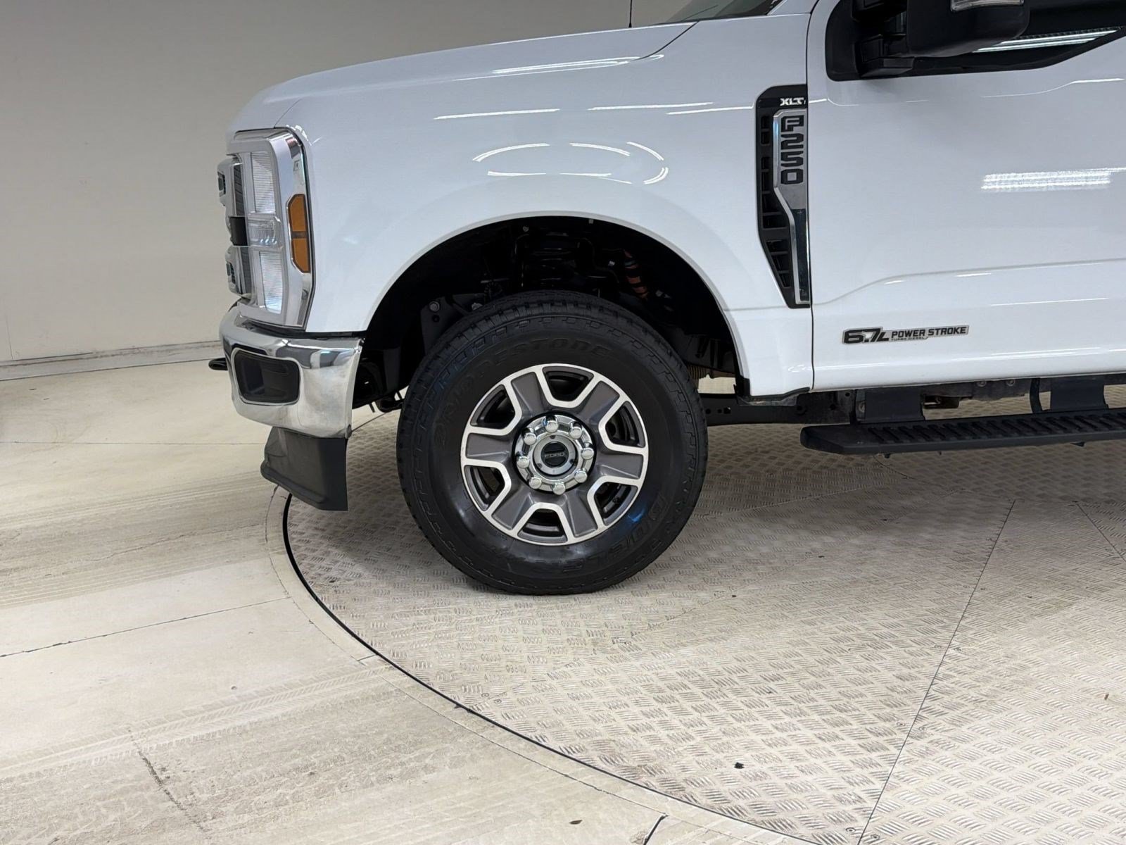 Certified 2025 Ford F250 XLT w/ FX4 Off-Road Package AWD/4WD image 25