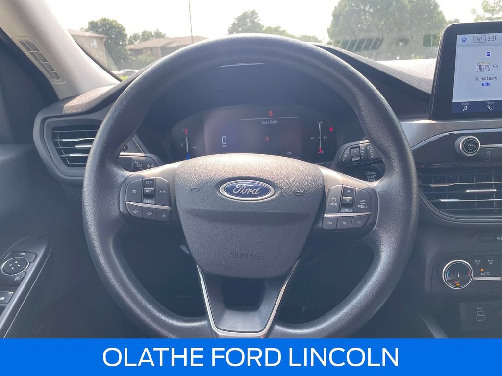 Certified 2025 Ford Escape Active AWD/4WD image 17
