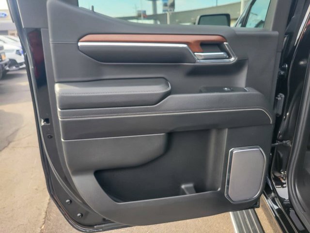 Used 2023 GMC Sierra 1500 Denali AWD/4WD image 26