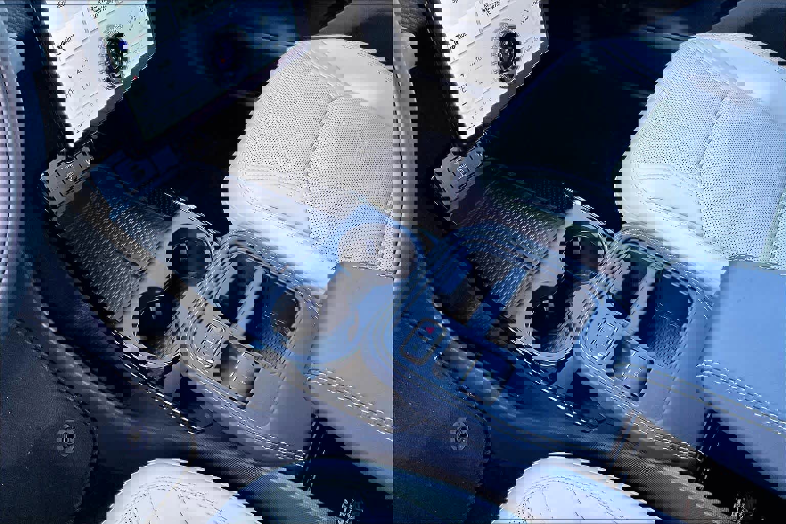 Certified 2025 Ford Mustang Mach-E Premium image 17