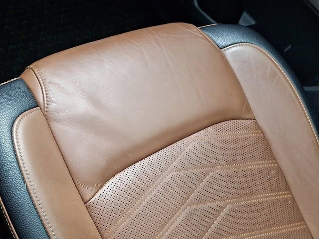 Used 2022 Nissan Pathfinder Platinum image 27