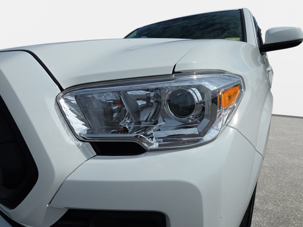 Used 2021 Toyota Tacoma SR w/ SR Convenience Package RWD image 27