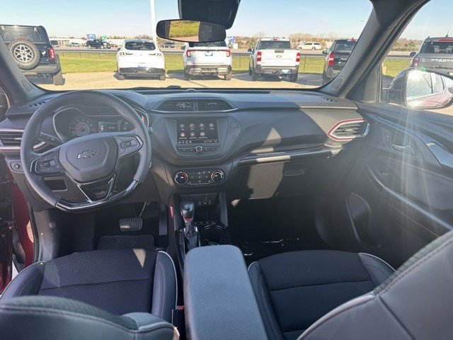 Used 2023 Chevrolet TrailBlazer RS image 24