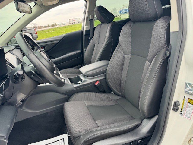 Used 2025 Subaru Outback Premium image 13