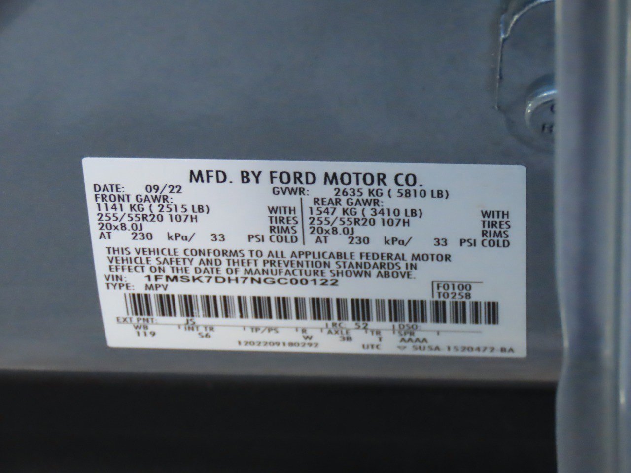 Certified 2022 Ford Explorer XLT w/ Equipment Group 202A image 33