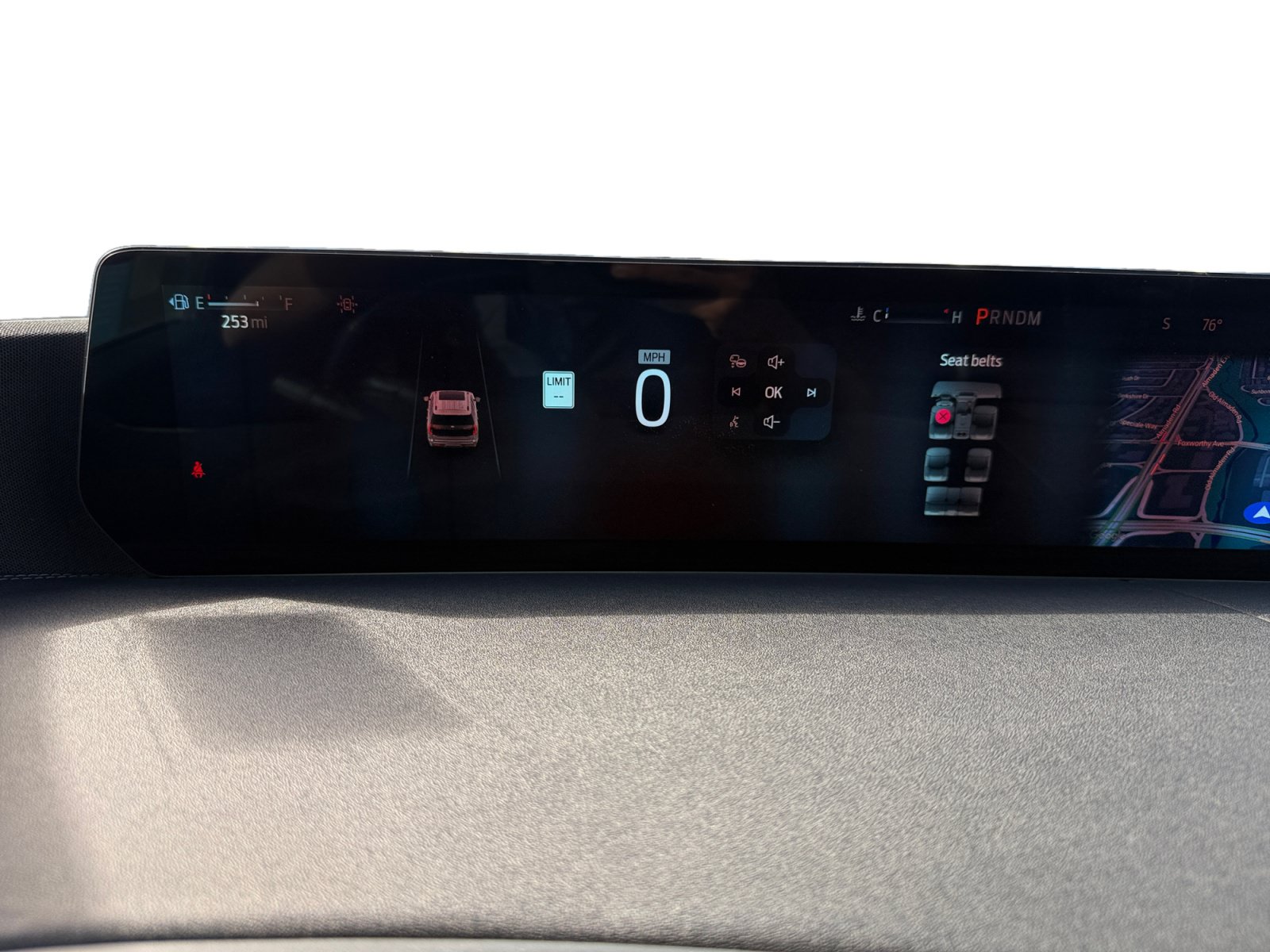 Certified 2025 Ford Expedition Platinum AWD/4WD image 11