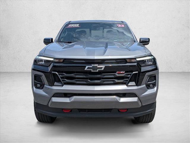 Used 2023 Chevrolet Colorado Z71 w/ Z71 Convenience Package 2 AWD/4WD image 2