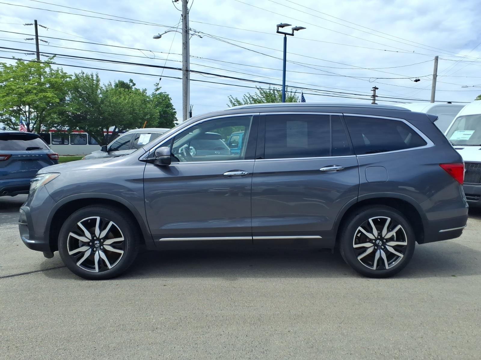 Used 2019 Honda Pilot Touring image 6