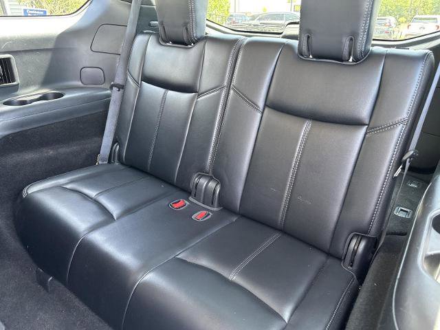 Used 2020 Nissan Pathfinder SL FWD image 22