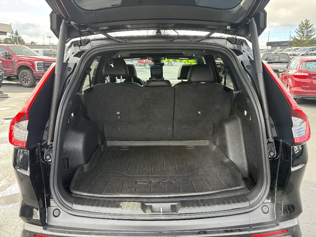 Used 2023 Honda CR-V Sport Touring image 11