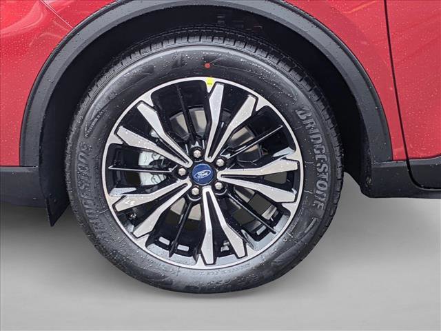 Certified 2022 Ford Escape SEL w/ SEL Stealth AWD Package image 10