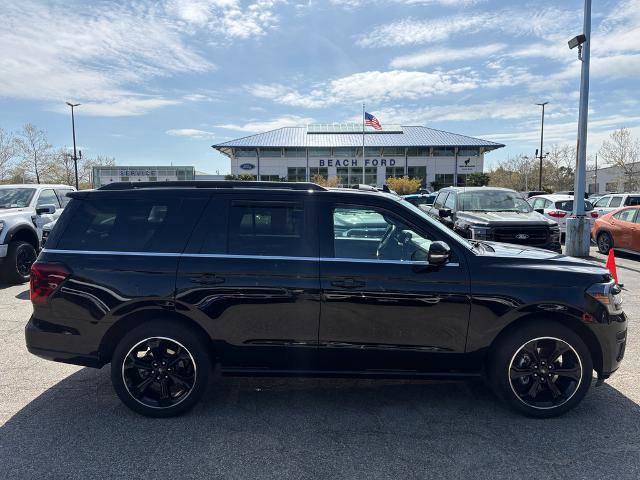 Certified 2023 Ford Expedition Limited image 7
