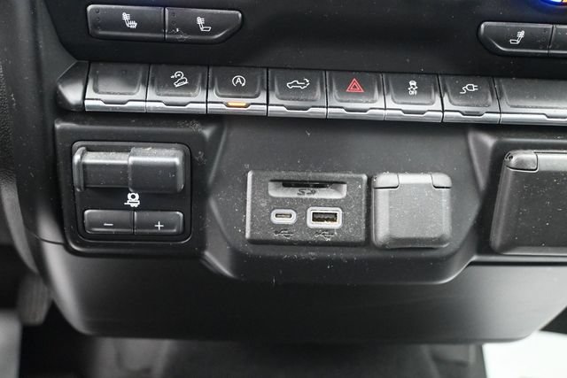 Used 2019 Chevrolet Silverado 1500 LT w/ All-Star Edition AWD/4WD image 14