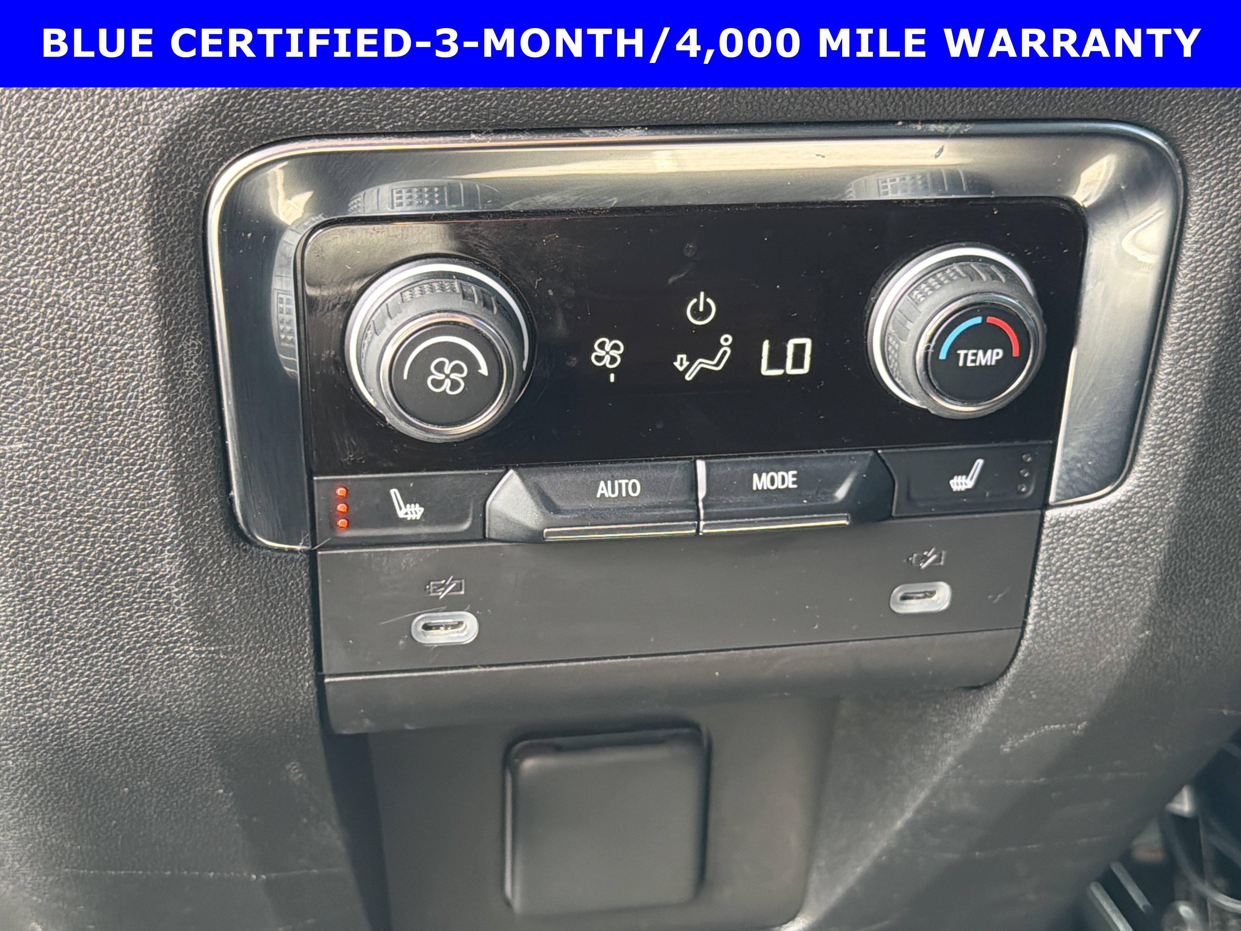 Used 2024 Chevrolet Suburban Premier image 14