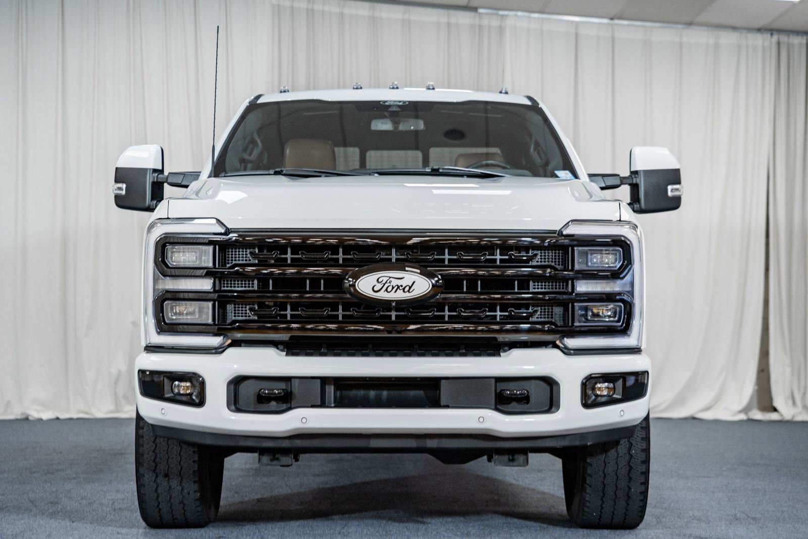 Certified 2024 Ford F250 Platinum image 2