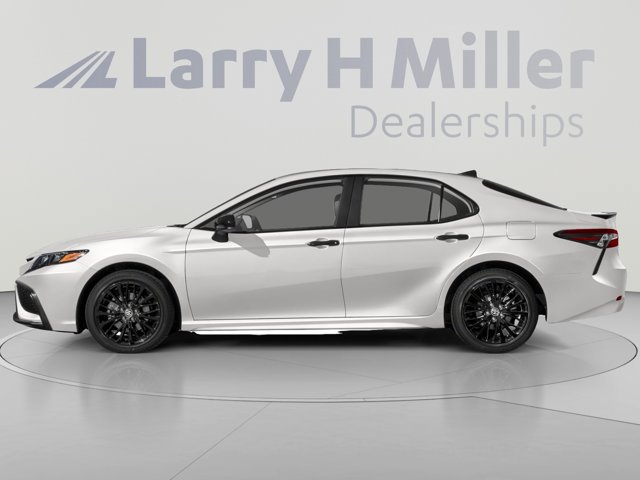Used 2021 Toyota Camry SE AWD/4WD image 3