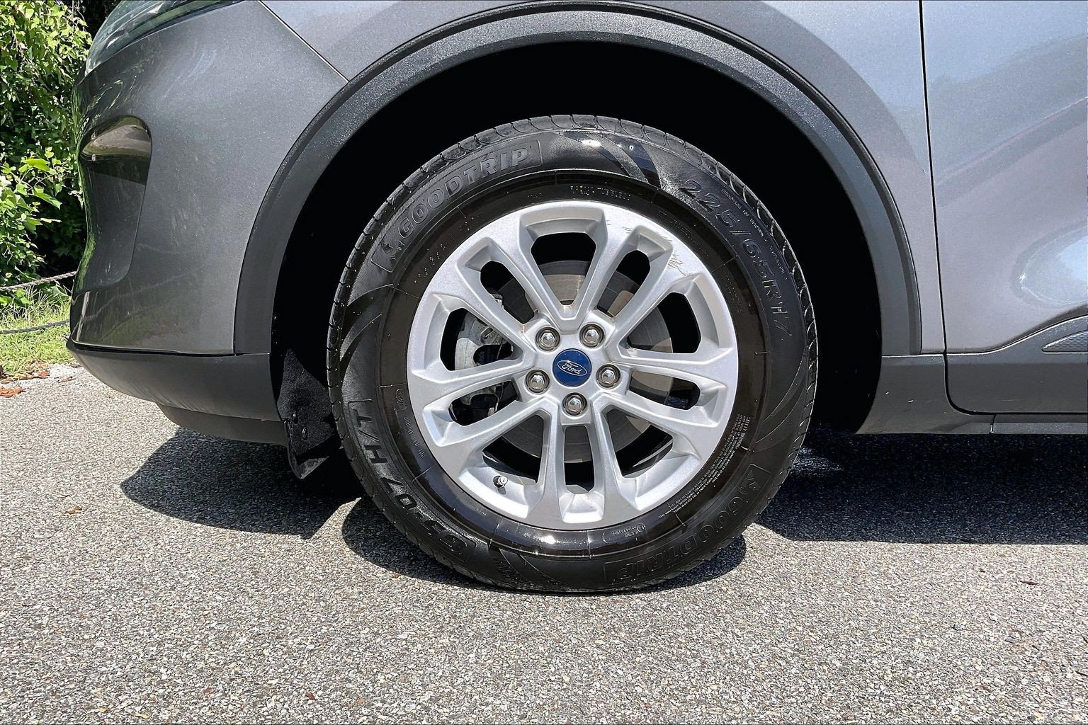 Certified 2021 Ford Escape SE AWD/4WD image 9
