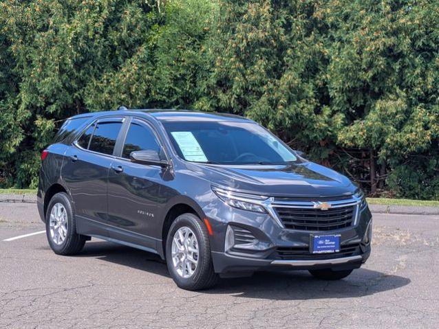 Used 2022 Chevrolet Equinox LT AWD/4WD image 1