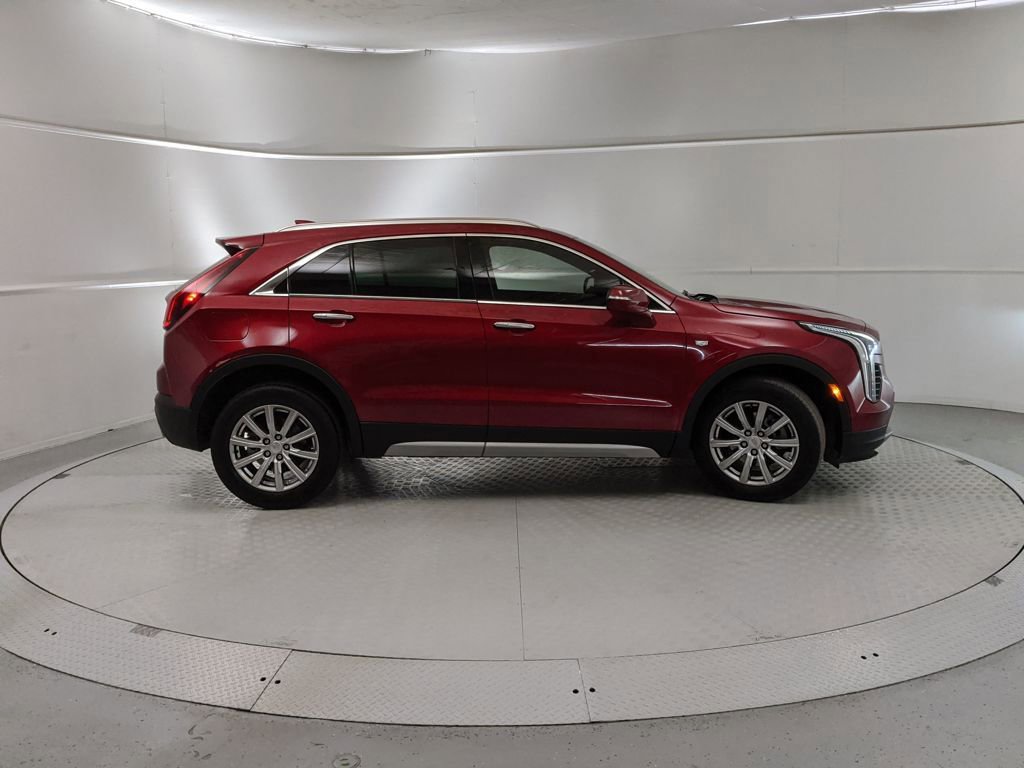 Used 2023 Cadillac XT4 Premium Luxury w/ Driver Assist Package image 5