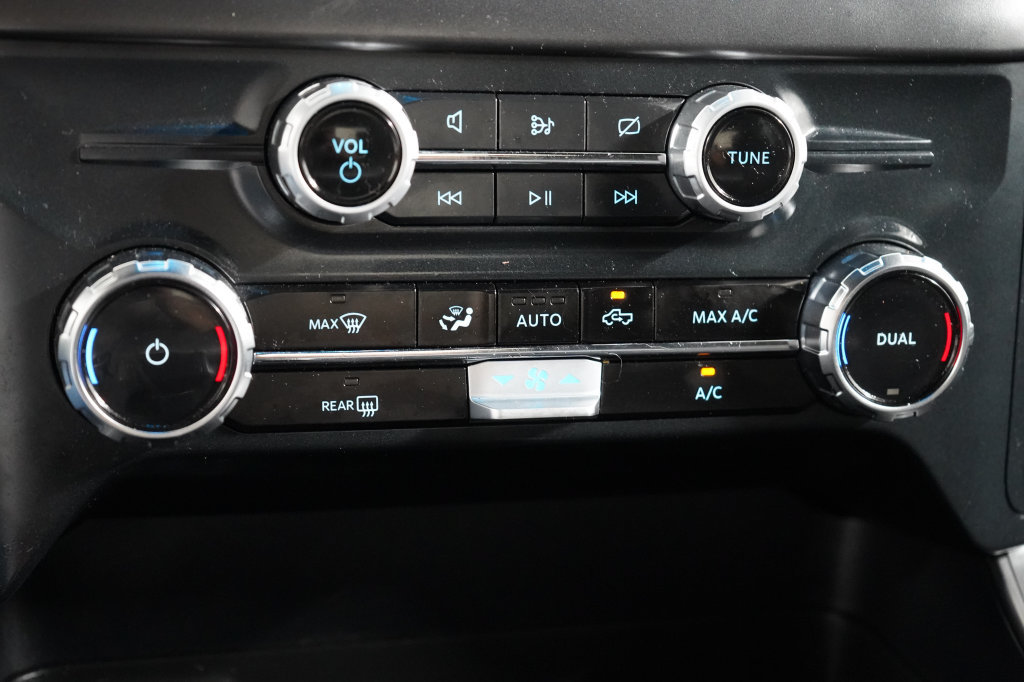 Certified 2024 Ford F150 XLT w/ XLT Black Appearance Package AWD/4WD image 29