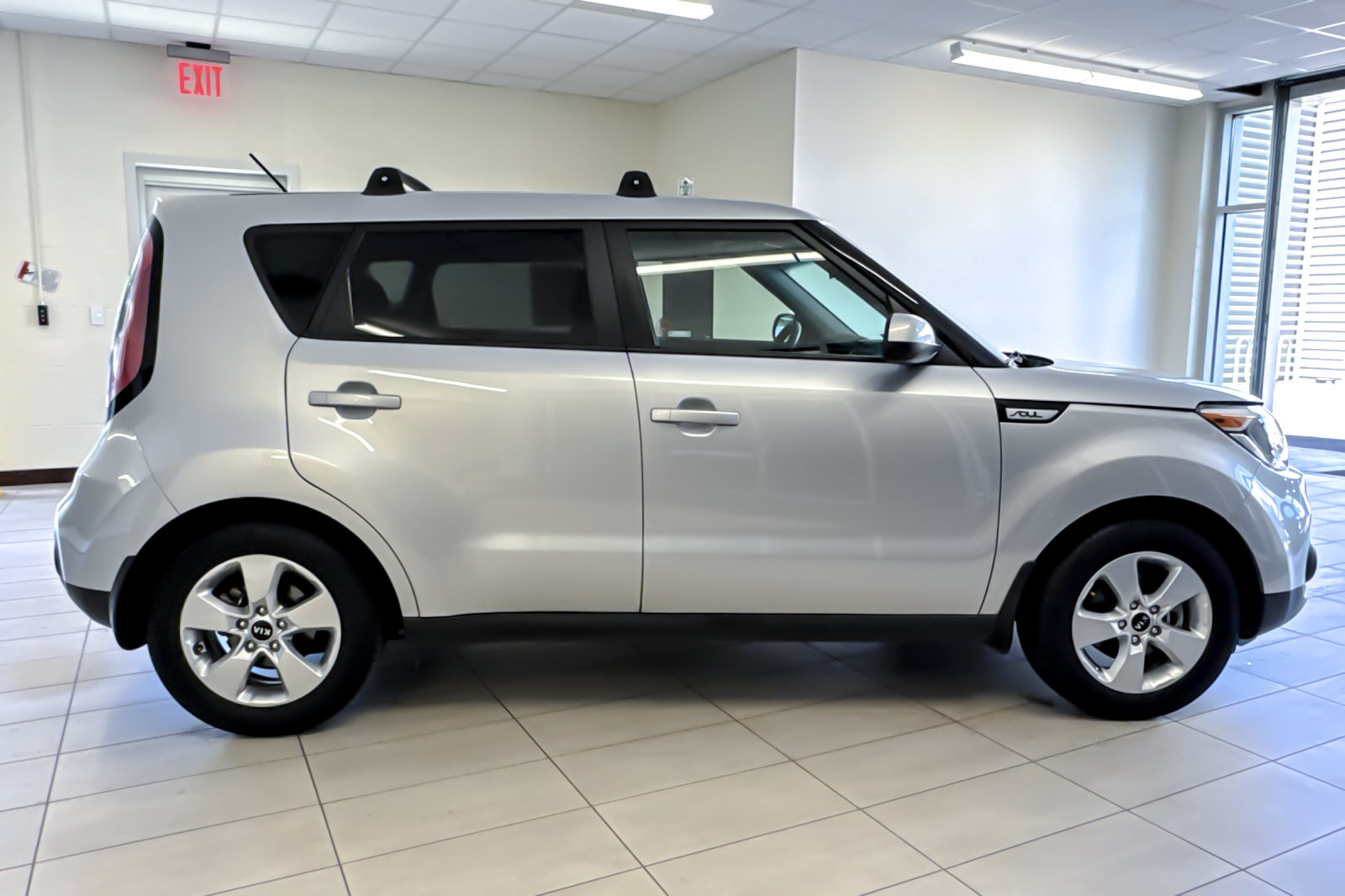 Used 2019 Kia Soul FWD image 3