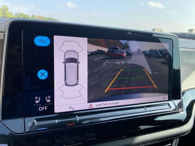 Used 2024 Volkswagen Atlas SE image 27