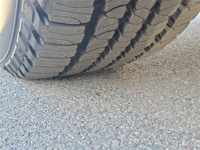 Certified 2021 Ford Explorer XLT w/ Equipment Group 202A image 32