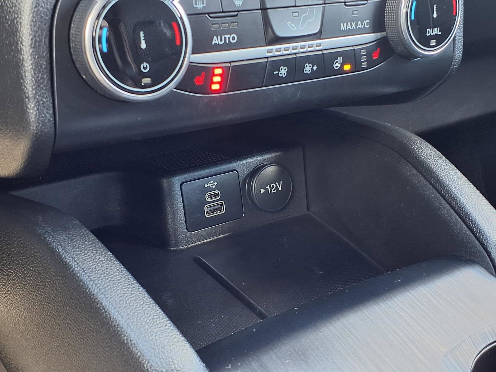 Certified 2024 Ford Escape ST-Line AWD/4WD image 14