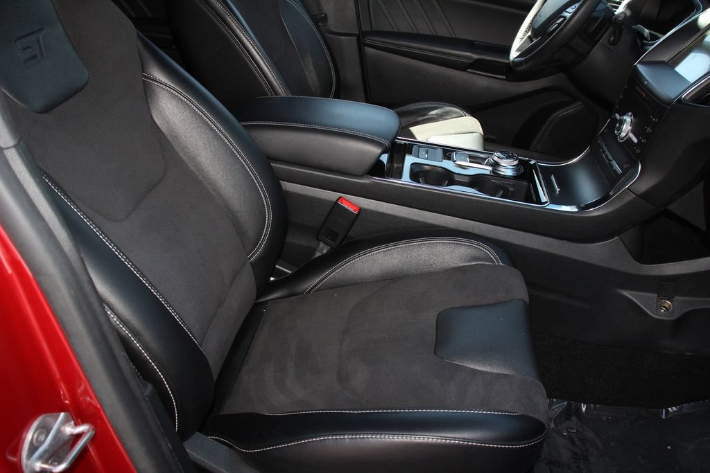 Certified 2020 Ford Edge ST AWD/4WD image 28