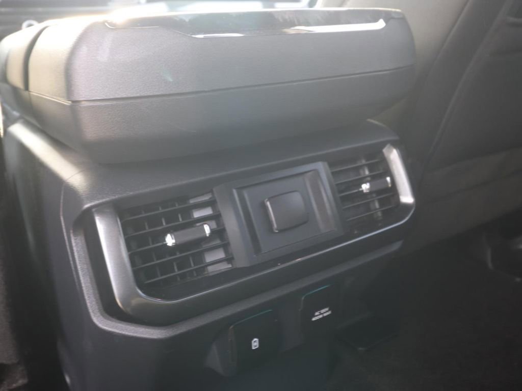 Certified 2022 Ford F150 XLT w/ Equipment Group 302A High image 15