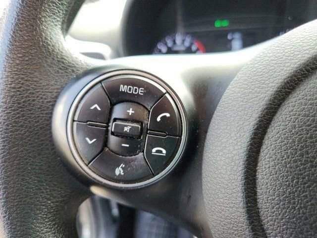 Used 2022 Kia Soul LX w/ Technology Package image 27