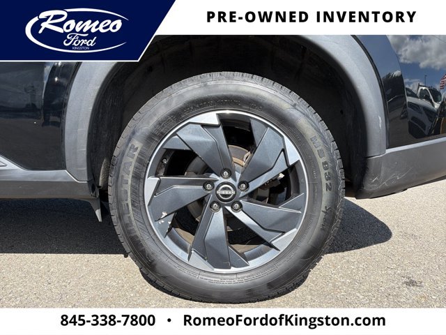 Used 2024 Nissan Rogue SV AWD/4WD image 32