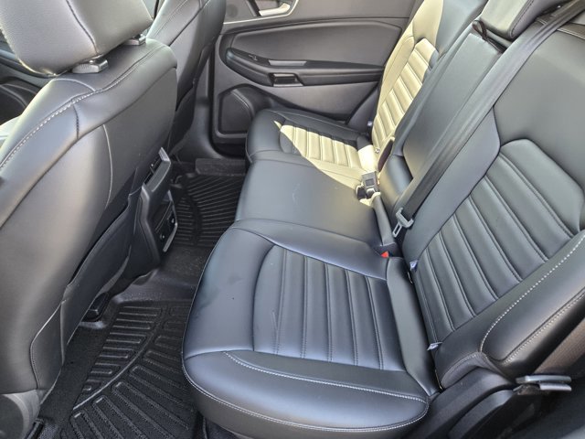 Certified 2024 Ford Edge SEL w/ Convenience Package image 28