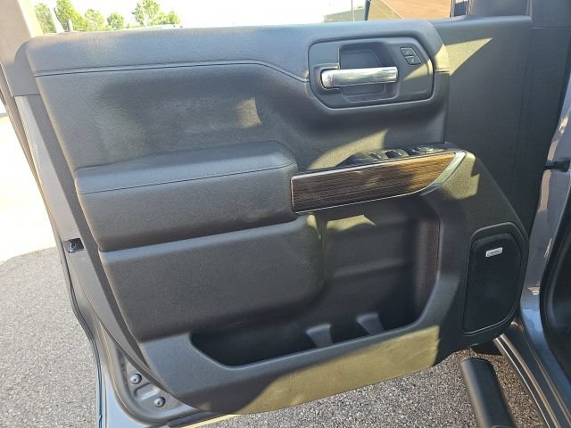 Used 2022 Chevrolet Silverado 1500 LT Trail Boss w/ LT Trail Boss Premium Package AWD/4WD image 15